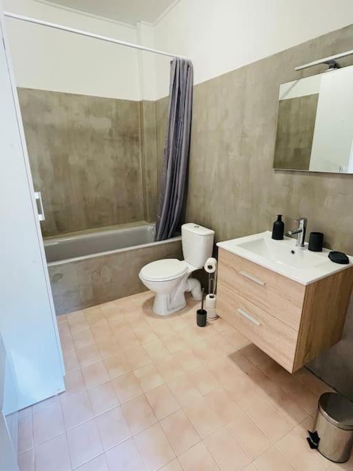 Chez Leo I - Appartement T2 Proche Tricastin ボレーヌ エクステリア 写真