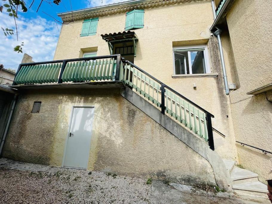 Chez Leo I - Appartement T2 Proche Tricastin ボレーヌ エクステリア 写真