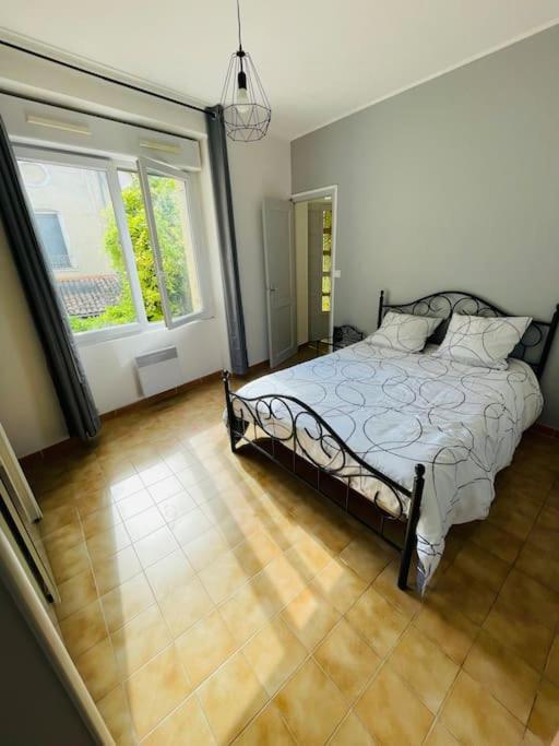 Chez Leo I - Appartement T2 Proche Tricastin ボレーヌ エクステリア 写真